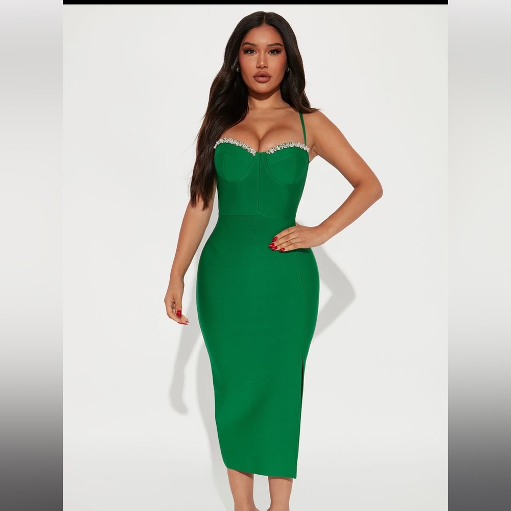 Green bandage midi dress EUC. worn once for an event